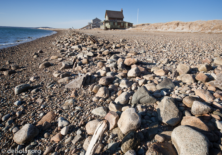 Canon EOS 5D Mark II  --  20 mm  --  12-24mm  