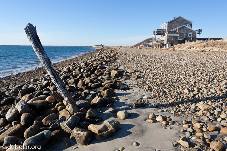 Canon EOS 5D Mark II  --  24 mm  --  12-24mm  