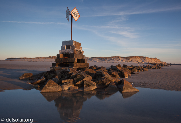 Canon EOS 5D Mark II  --  24 mm  --  12-24mm  