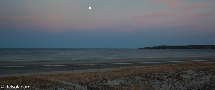 Canon EOS 5D Mark II  --  35 mm  --  EF24-105mm f/4L IS USM  