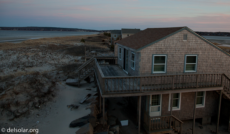 Canon EOS 5D Mark II  --  24 mm  --  EF24-105mm f/4L IS USM  