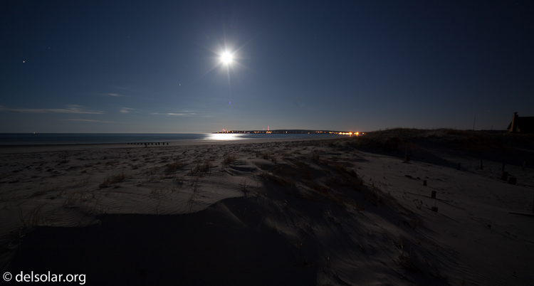 Canon EOS 5D Mark II  --  12 mm  --  12-24mm  