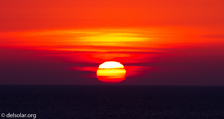 Canon EOS 7D  --  300 mm  --  EF300mm f/2.8L IS USM  