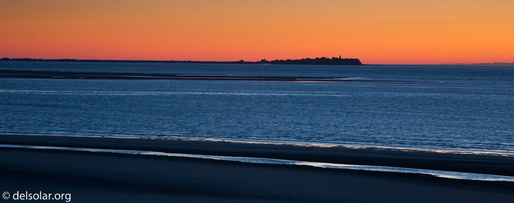 Canon EOS 5D Mark II  --  105 mm  --  EF24-105mm f/4L IS USM  