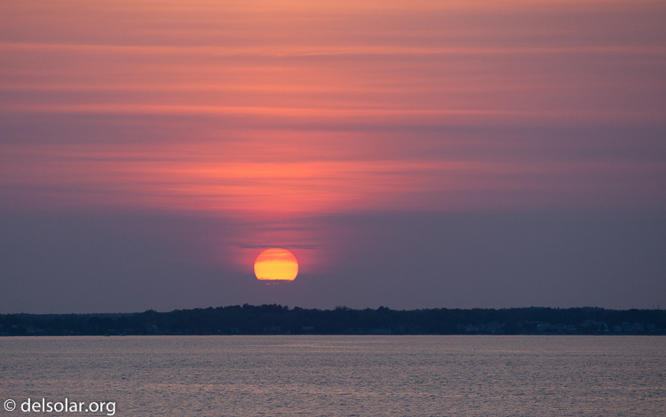 Canon EOS 5D Mark II  --  200 mm  --  EF70-200mm f/4L USM  