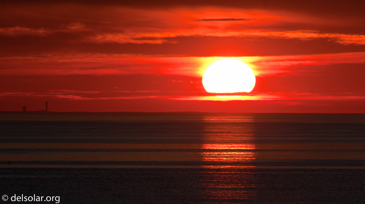 Canon EOS 5D Mark II  --  400 mm  --  EF400mm f/5.6L USM  