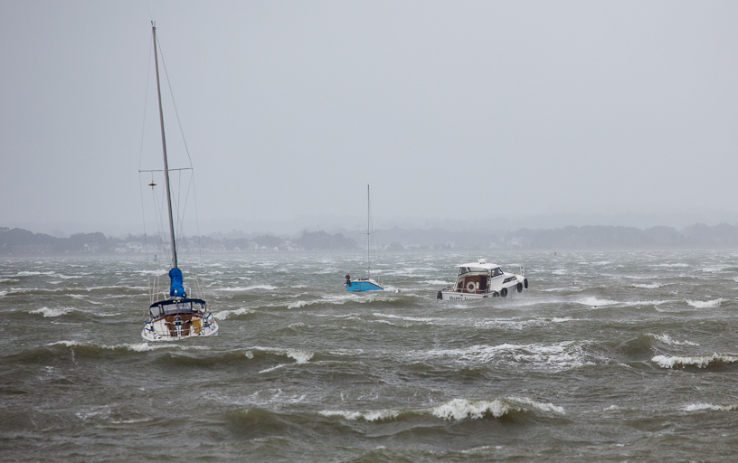 Canon EOS 5D Mark II - EF70-200mm f/4L USM