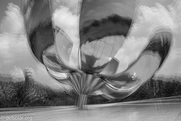 Canon EOS 5D Mark III  --  40 mm  --  EF40mm f/2.8 STM  