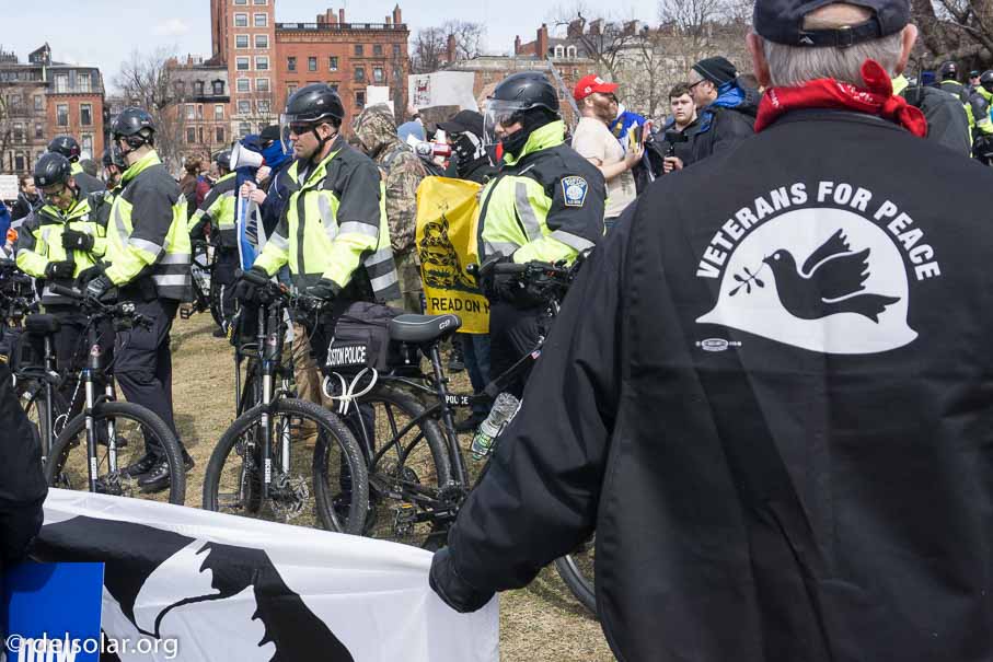 ILCE-6000  --  24 mm  --  E PZ 16-50mm F3.5-5.6 OSS  