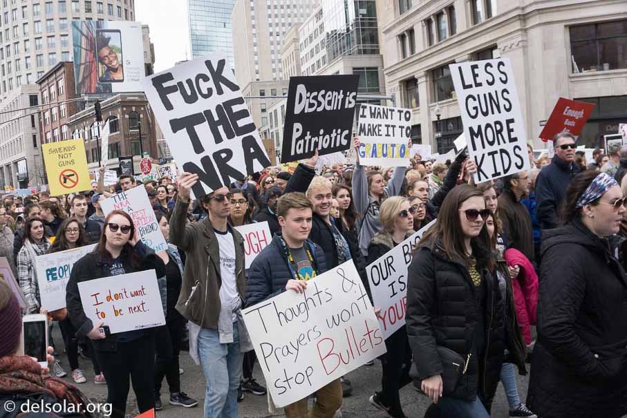 ILCE-6000  --  16 mm  --  E PZ 16-50mm F3.5-5.6 OSS  