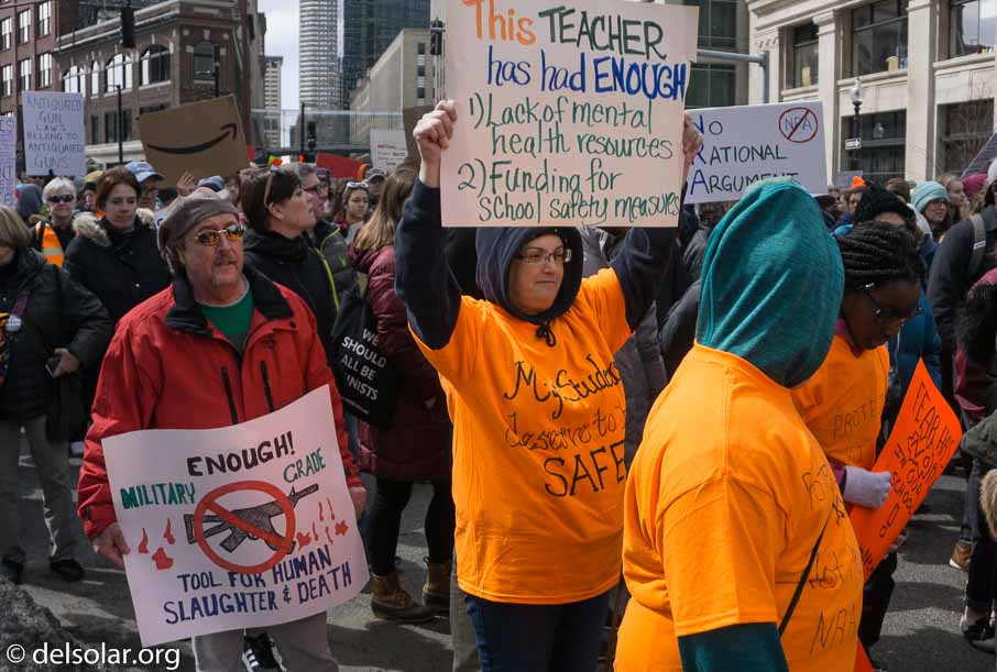 ILCE-6000  --  21 mm  --  E PZ 16-50mm F3.5-5.6 OSS  