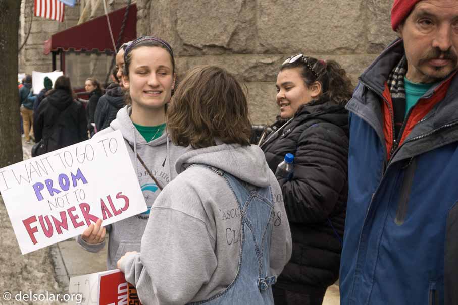 ILCE-6000  --  38 mm  --  E PZ 16-50mm F3.5-5.6 OSS  