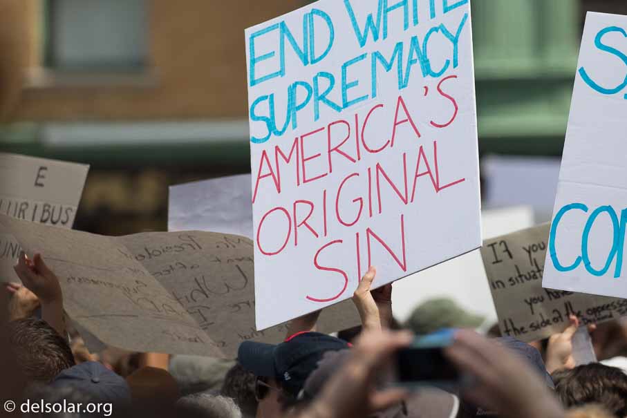 Canon EOS 5D Mark III  --  300 mm  --  EF100-400mm f/4.5-5.6L IS II USM  