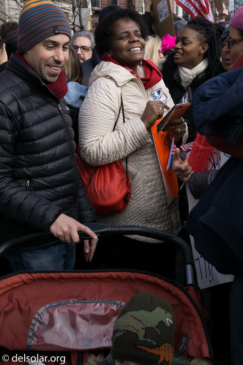 ILCE-6000  --  35 mm  --  E 35mm F1.8 OSS  