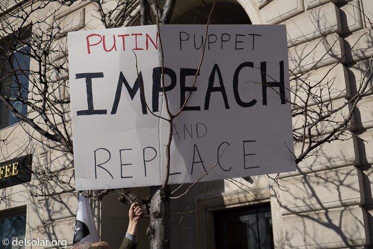 ILCE-6000  --  35 mm  --  E 35mm F1.8 OSS  