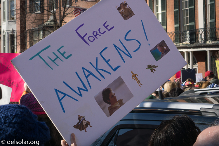 ILCE-6000  --  35 mm  --  E 35mm F1.8 OSS  