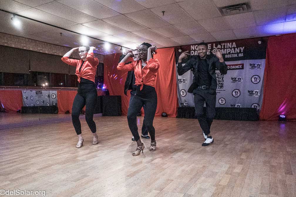 RICOH GR III  --  GR LENS 18.3mm F2.8 -- 1/1000 sec at f / 2.8 -- ISO 6400 -- 0 EV -- 