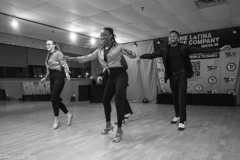 RICOH GR III  --  GR LENS 18.3mm F2.8 -- 1/1000 sec at f / 2.8 -- ISO 6400 -- 0 EV -- 