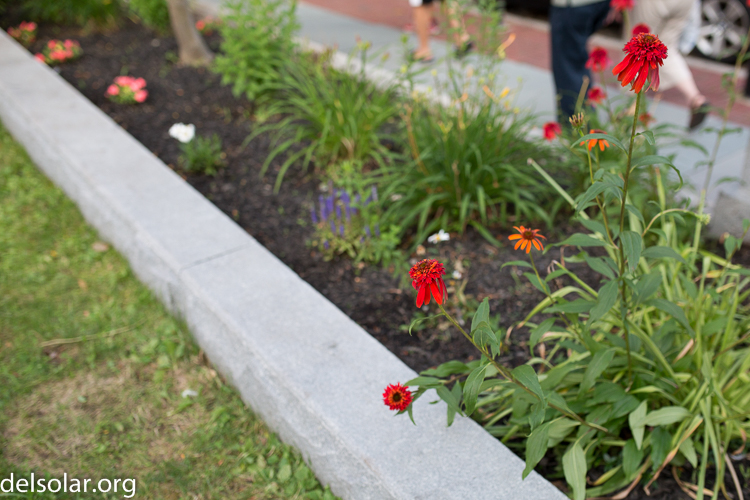 Canon EOS 5D Mark III  --  35 mm  --  35mm  