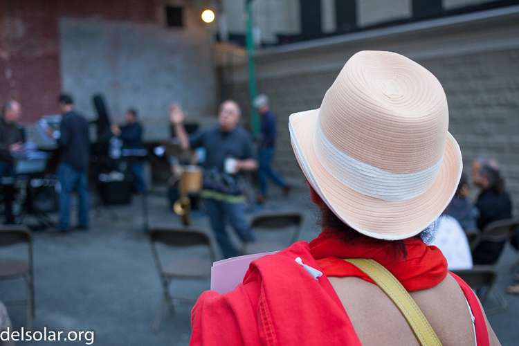 Canon EOS 5D Mark II  --  40 mm  --  EF40mm f/2.8 STM  