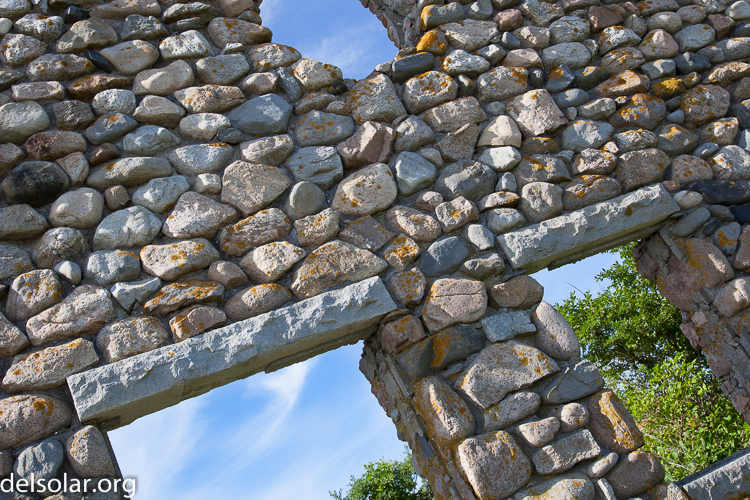 Canon EOS 5D Mark II  --  35 mm  --  EF24-105mm f/4L IS USM  