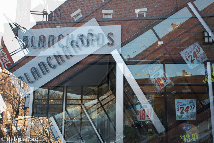 Canon EOS 5D Mark III  --  40 mm  --  EF40mm f/2.8 STM  