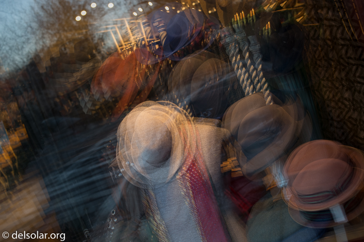 Canon EOS 5D Mark III  --  40 mm  --  EF40mm f/2.8 STM  