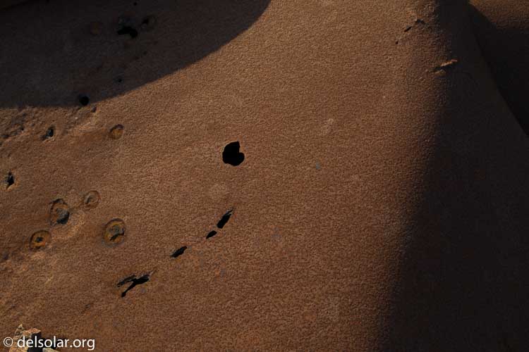 Canon EOS 5D Mark III  --  35 mm  --  35mm  