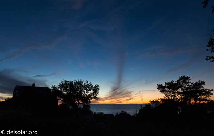 Canon EOS 5D Mark III  --  25 mm  --  EF16-35mm f/4L IS USM  