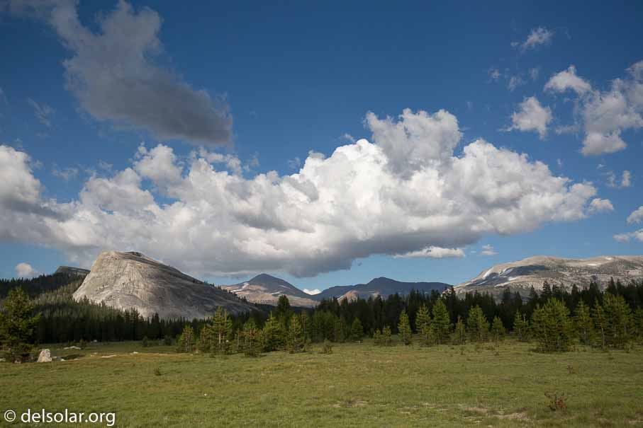 Canon EOS 5D Mark III  --  35 mm  --  EF16-35mm f/4L IS USM  