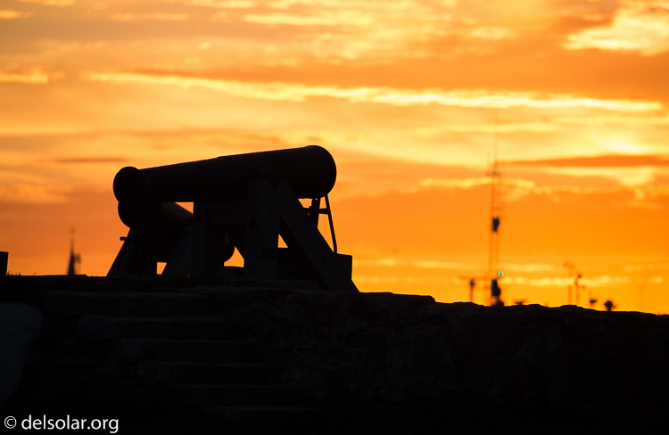 Canon EOS 5D Mark III  --  400 mm  --  EF100-400mm f/4.5-5.6L IS II USM  