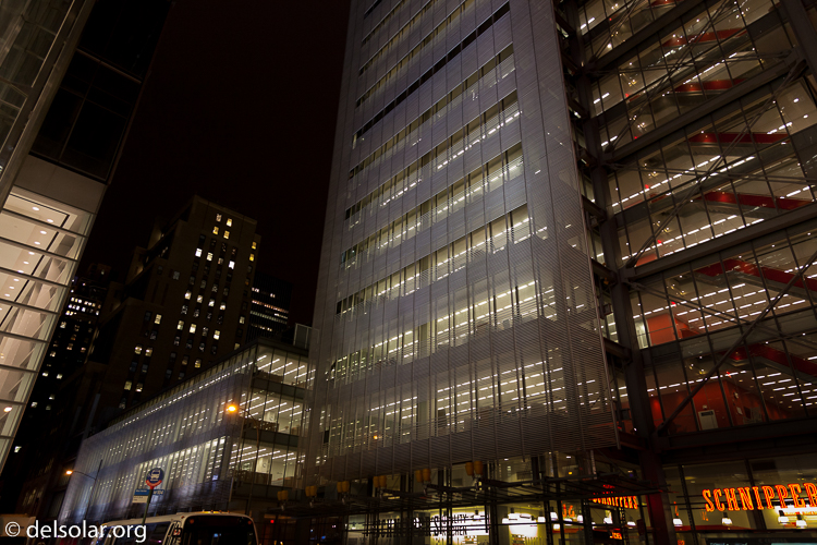 Canon EOS 5D Mark II  --  24 mm  --  EF24-105mm f/4L IS USM  