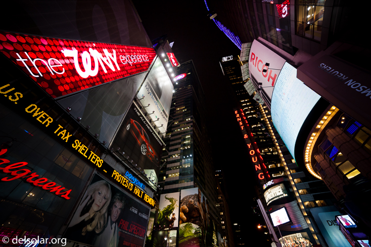 Canon EOS 5D Mark II  --  50 mm  --    