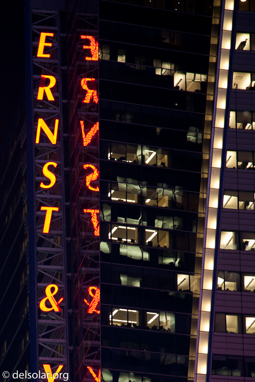 Canon EOS 5D Mark II  --  105 mm  --  EF24-105mm f/4L IS USM  