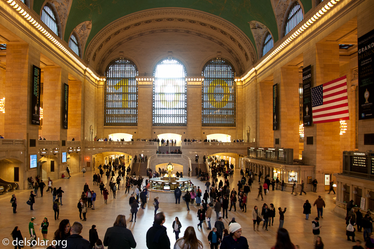 Canon EOS 5D Mark II  --  24 mm  --  EF24-105mm f/4L IS USM  