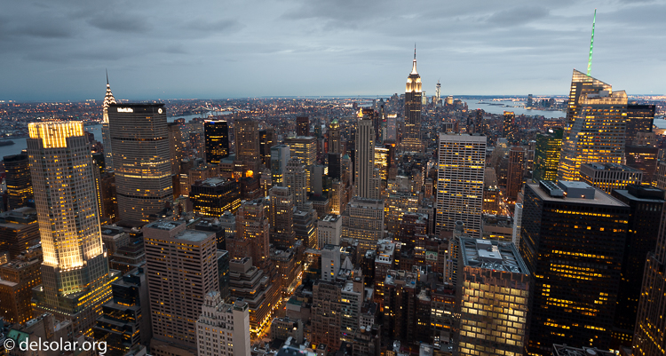 Canon EOS 5D Mark II  --  17 mm  --  12-24mm  