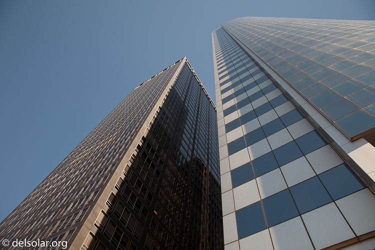 Canon EOS 5D Mark II  --  24 mm  --  EF24-105mm f/4L IS USM  