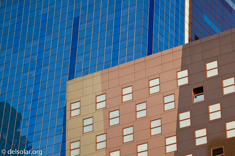 Canon EOS 5D Mark II  --  105 mm  --  EF24-105mm f/4L IS USM  