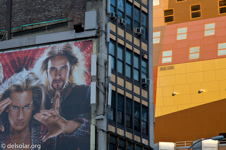 Canon EOS 5D Mark II  --  105 mm  --  EF24-105mm f/4L IS USM  