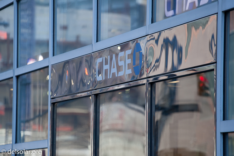 Canon EOS 5D Mark II  --  188 mm  --  EF70-200mm f/4L USM  