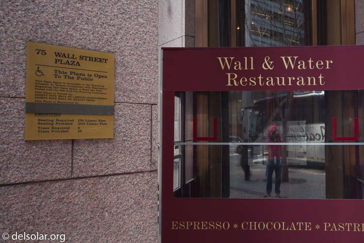 Canon EOS 5D Mark II  --  24 mm  --  12-24mm  