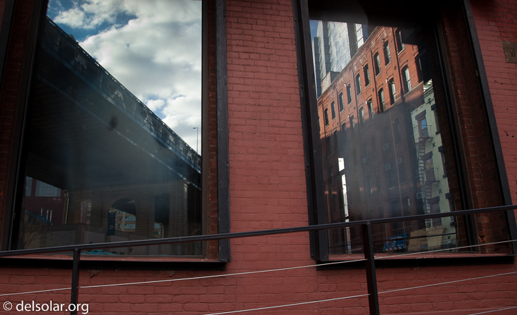 Canon EOS 5D Mark II  --  24 mm  --  EF24-105mm f/4L IS USM  