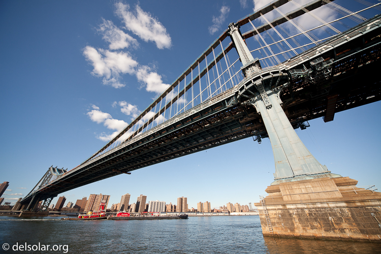 Canon EOS 5D Mark II  --  12 mm  --  12-24mm  