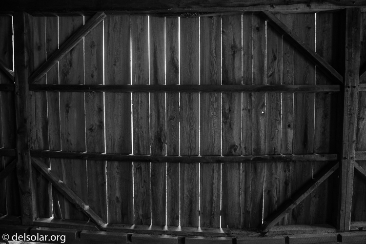 Canon EOS 5D Mark III  --  24 mm  --  EF24-105mm f/4L IS USM  