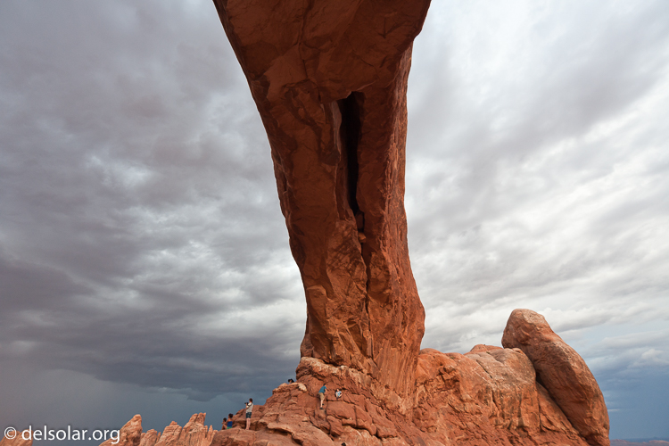 Canon EOS 5D Mark II  --  15 mm  --  12-24mm  