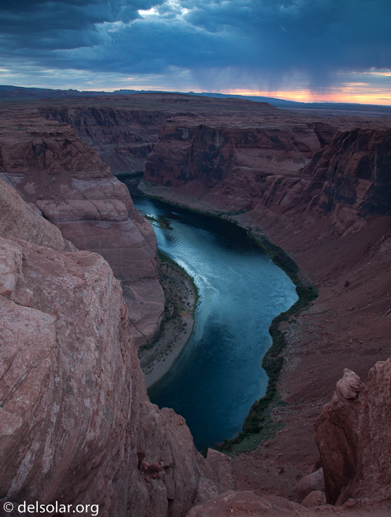 Canon EOS 5D Mark II  --  24 mm  --  EF24-105mm f/4L IS USM  