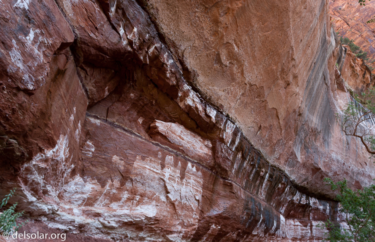 Canon EOS 5D Mark II  --  22 mm  --  EF17-40mm f/4L USM  