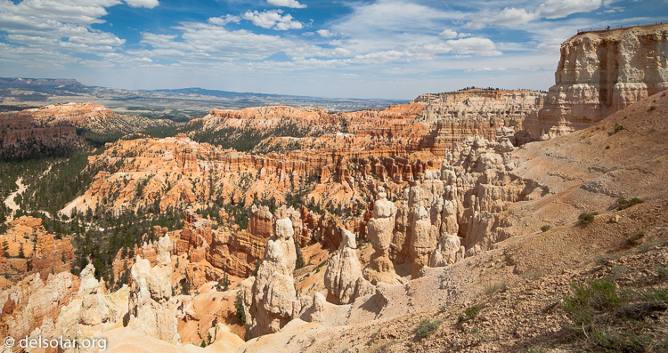 Canon EOS 5D Mark II  --  14 mm  --  14-14mm  