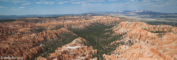 Canon EOS 5D Mark II  --  14 mm  --  14-14mm  