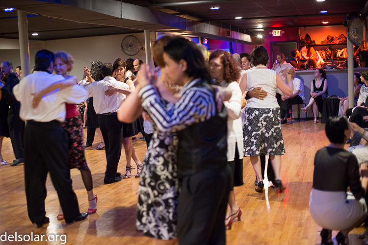 Canon EOS 5D Mark III  --  50 mm  --  EF50mm f/1.4 USM  